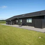 Thalie - 400m From The Sea By Interhome *
