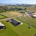 Thalie - 400m From The Sea By Interhome *