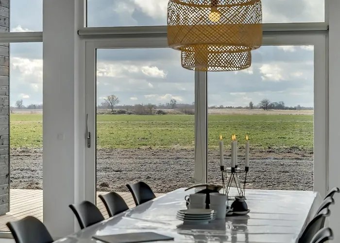 Thalie - 400m From The Sea By Interhome